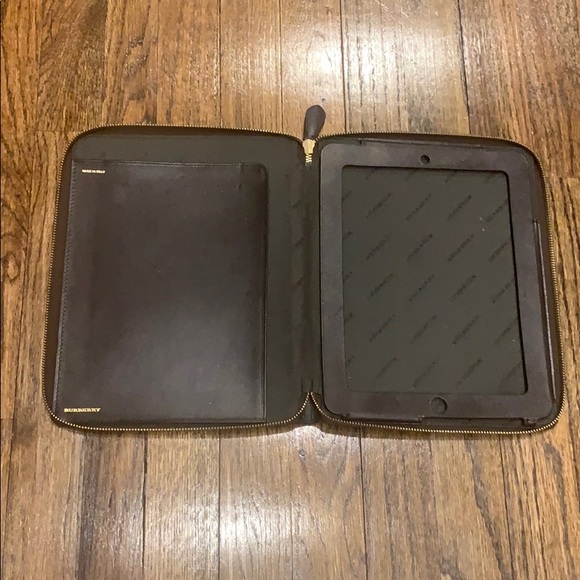 Burberry IPad Case - Picture 2 of 2